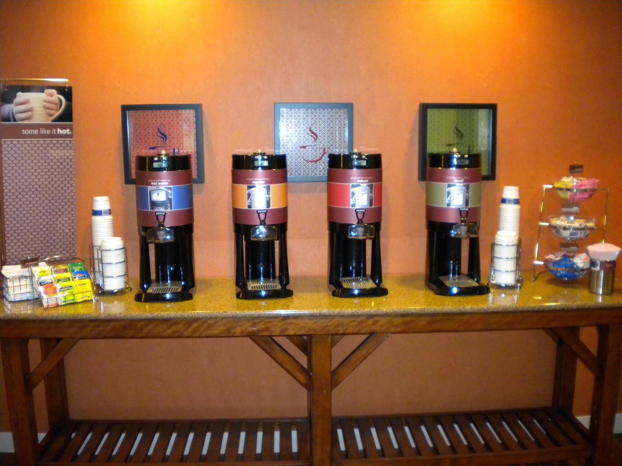 奥基乔比奥基乔比湖汉普顿酒店 外观 照片
